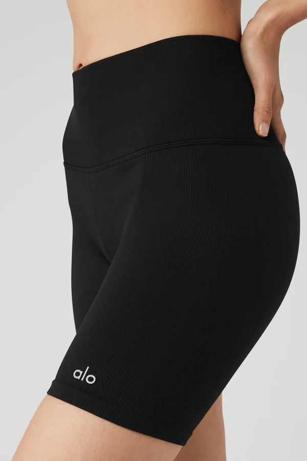 5 Seamless Ribbed Favorite Short - Black