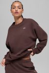 Accolade Crew Neck Pullover – Brownstone