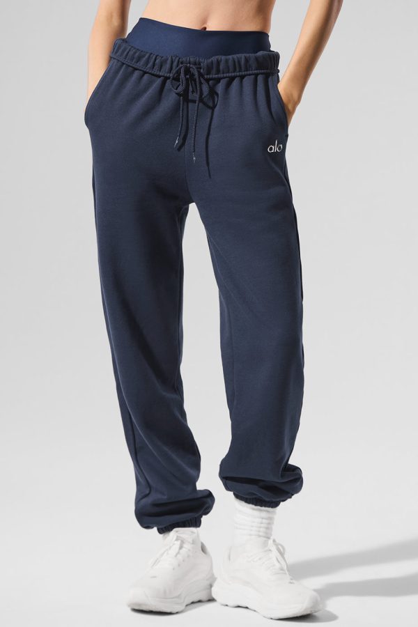 Accolade Sweatpant – Navy