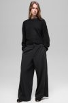 High-Waist Dreamscape Trouser (Short) ?C Black